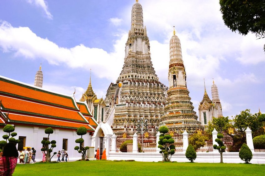 Bangkok Yüzen Pazar